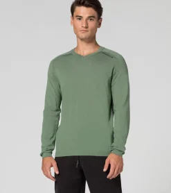 Evoknit® V-Neck Pullover