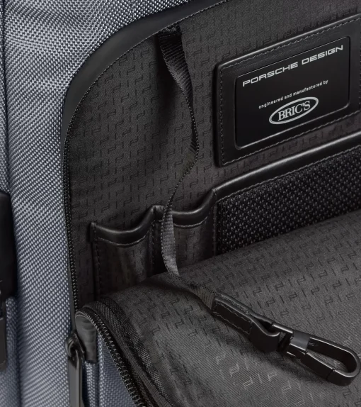 Roadster Pro Backpack M1