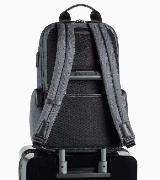 Roadster Pro Backpack M1