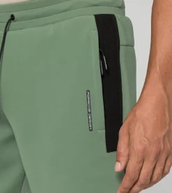 Sweatshorts